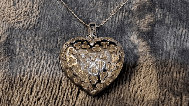 Silver Coloured Filigree Heart Pendant Necklace With Rainbow Back